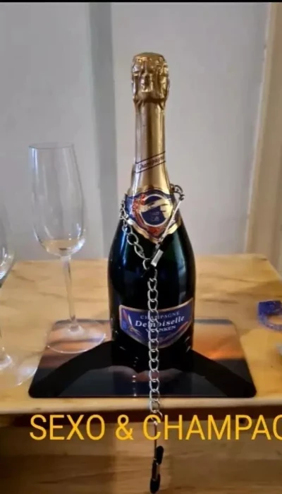 Paola Je Geheime Minnaar Bruidsservice